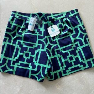 New Tori Richard Blue Green A Maze Nola Shorts. Size 10. $118.